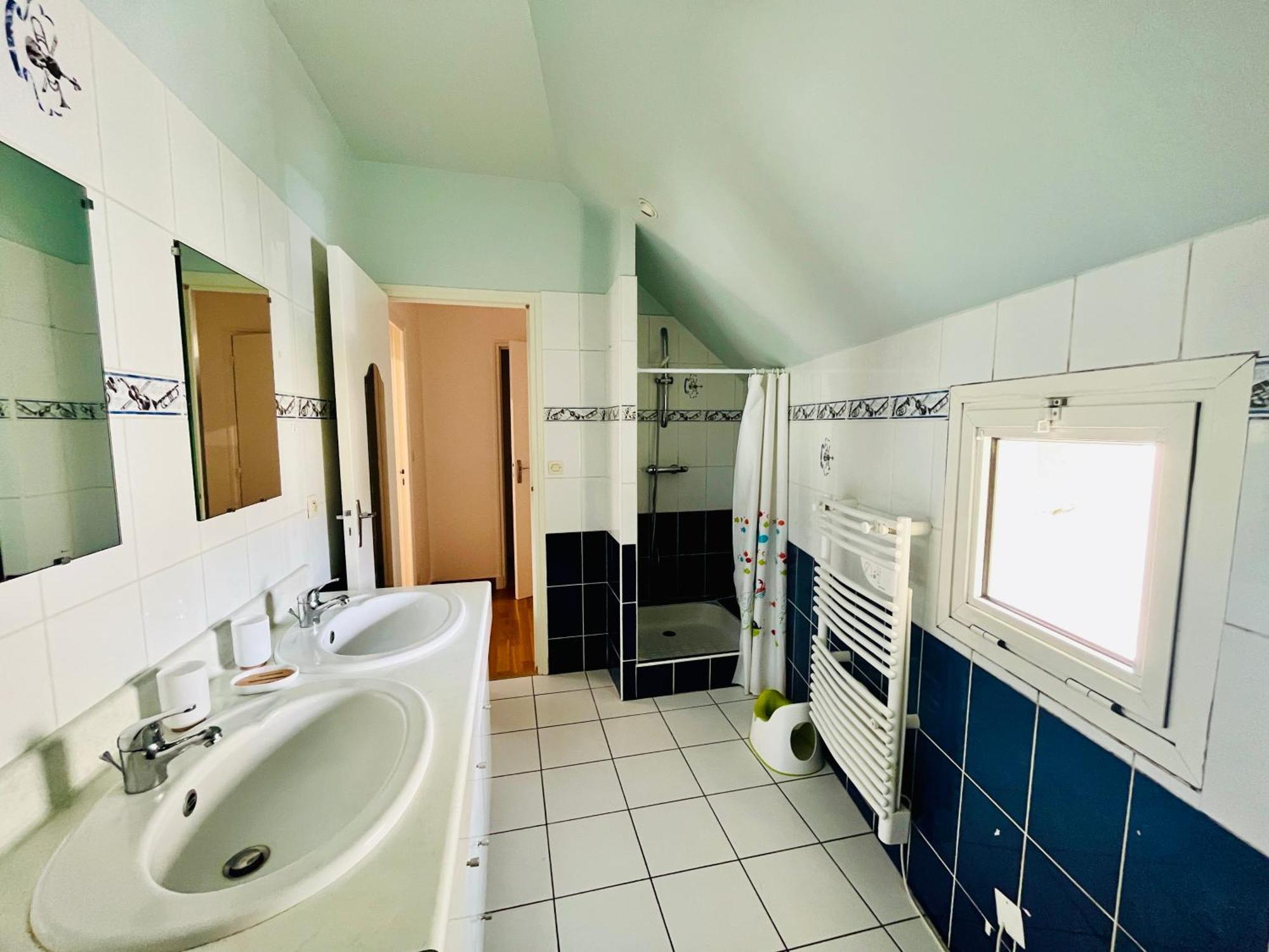 Centre-Bourg, Calme, Familial, L'Appart Du Clocher Limeray Exterior foto